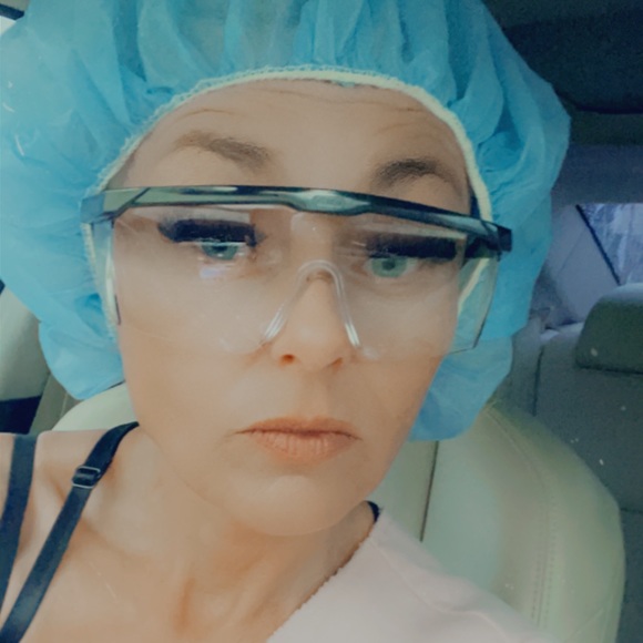 Meet your Posher, Ti - Picture 13 of 17